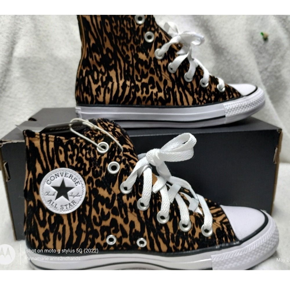 Converse Chuck Taylor Hi Leopard Print Sneakers Womens 5.5 NWT